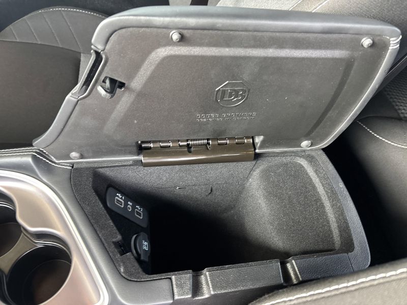 Used 2021 Dodge Challenger SRT HellcatImage 24