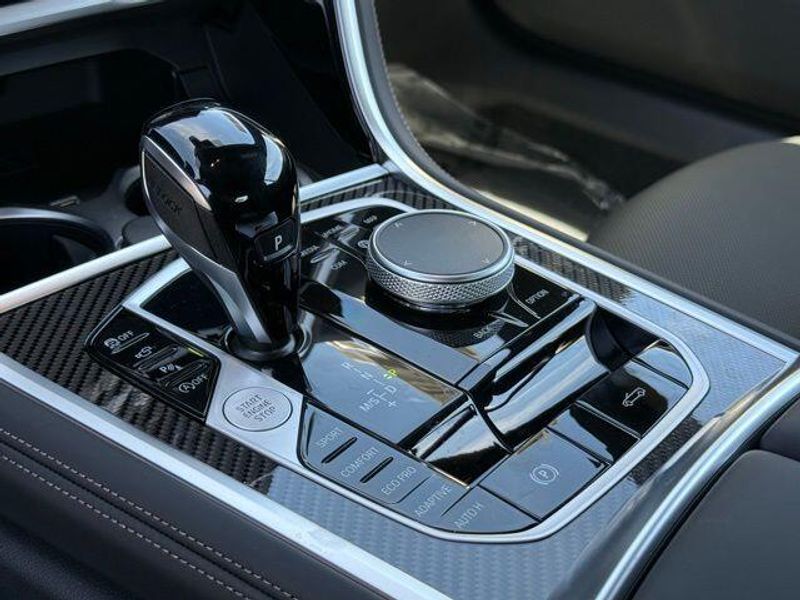 New 2026 BMW 8 Series M850i xDriveImage 24