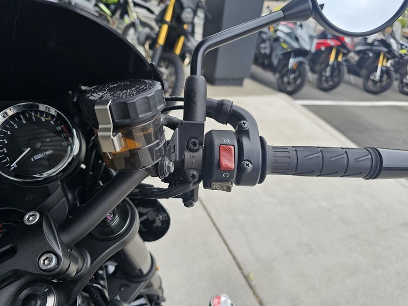 Used 2024 Kawasaki Z900RS CAFE 