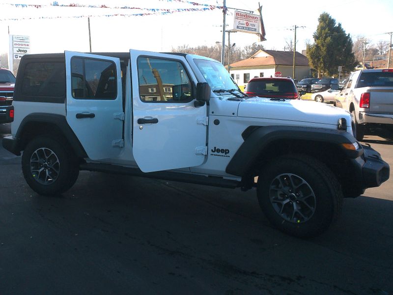 2025 Jeep Wrangler 4-door Sport SImage 3