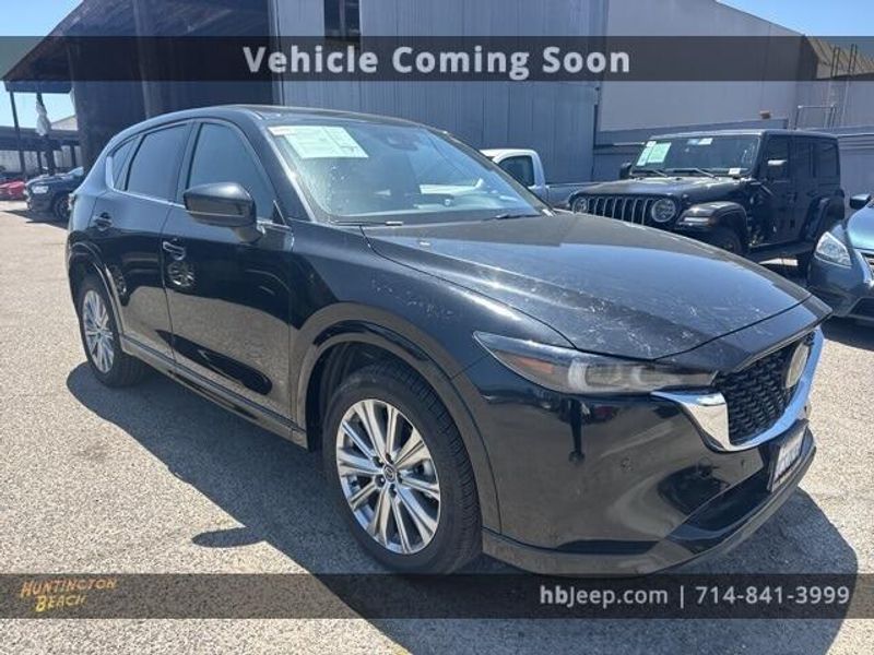 2022 Mazda CX-5 2.5 Turbo SignatureImage 3