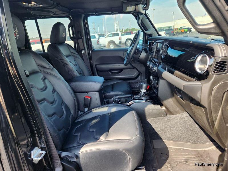 2022 Jeep Gladiator OverlandImage 32
