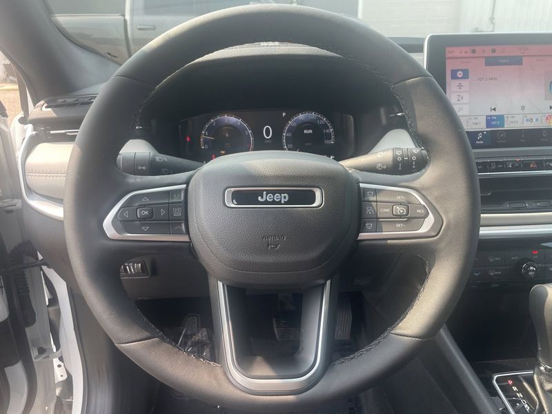 2024 Jeep Compass Limited 4x4Image 17