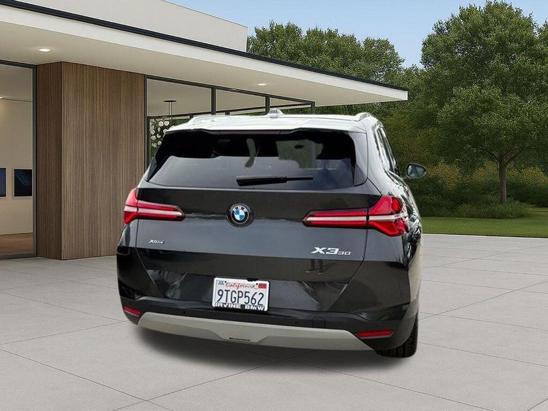 Used 2025 BMW X3 30 xDriveImage 9