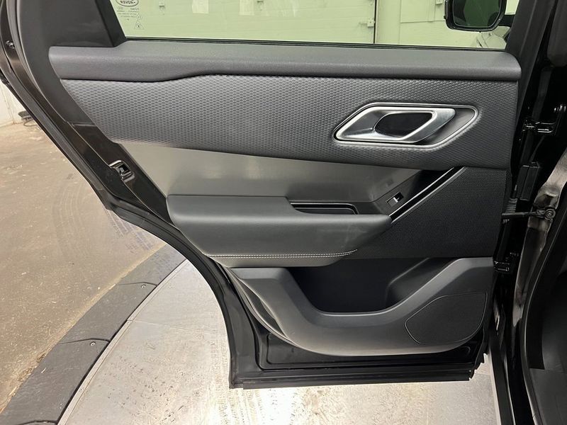 2019 Land Rover Range Rover Velar P250 SImage 26