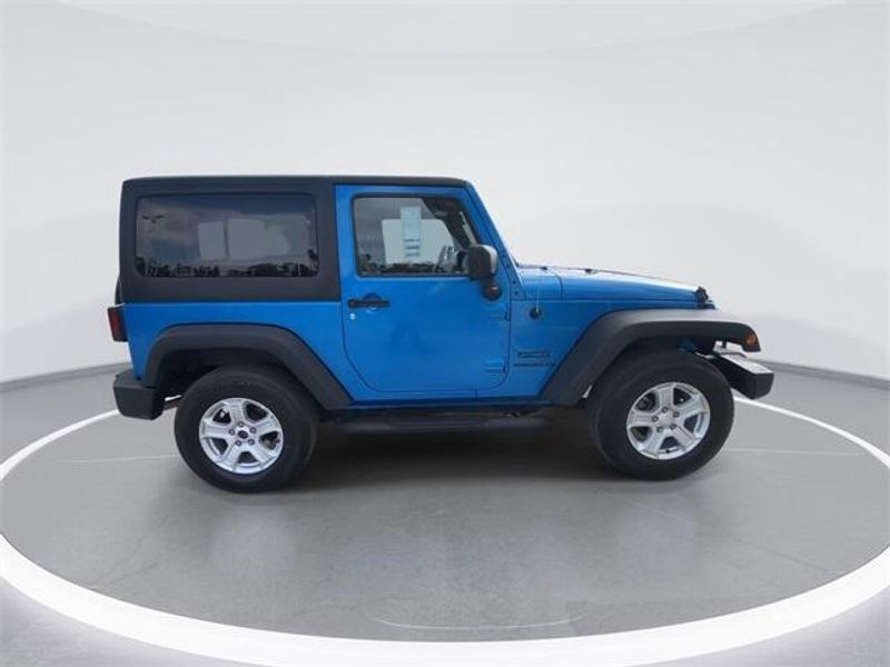 2015 Jeep Wrangler JK SportImage 9