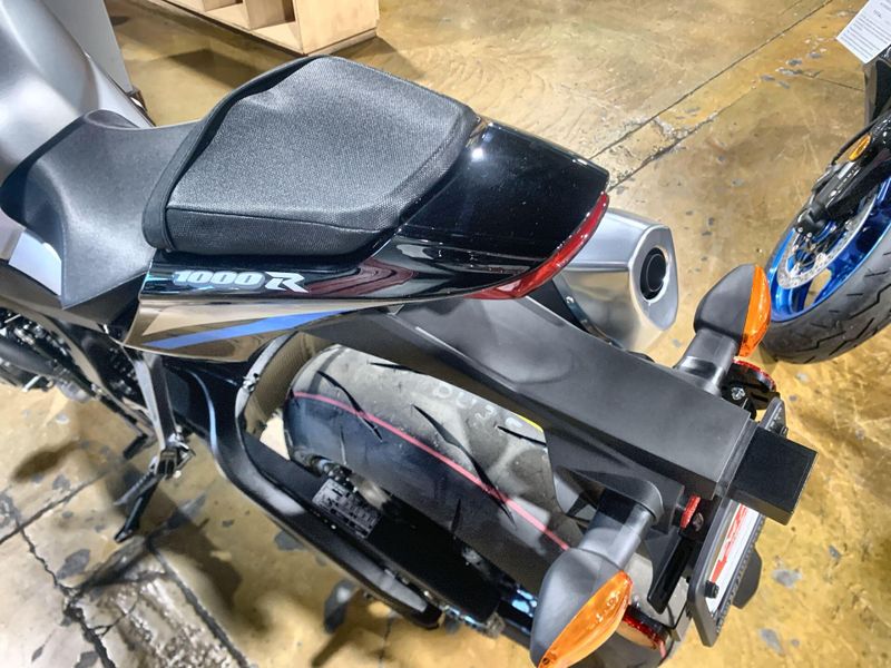 New 2025 Suzuki GSX-R1000R Image 17