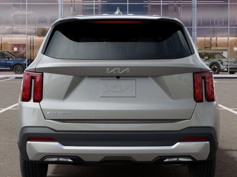 New 2026 Kia Sorento LXImage 14