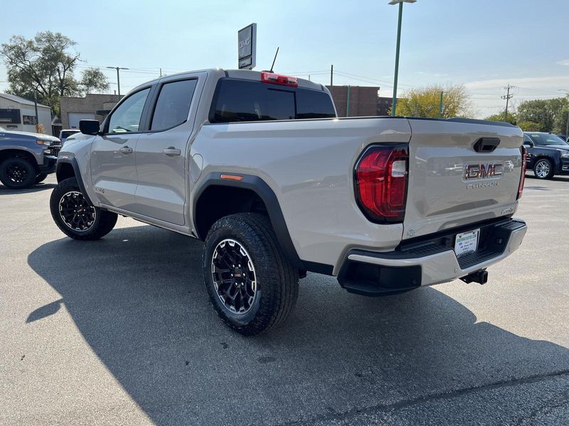 2026 Gmc Canyon AT4 photo 4