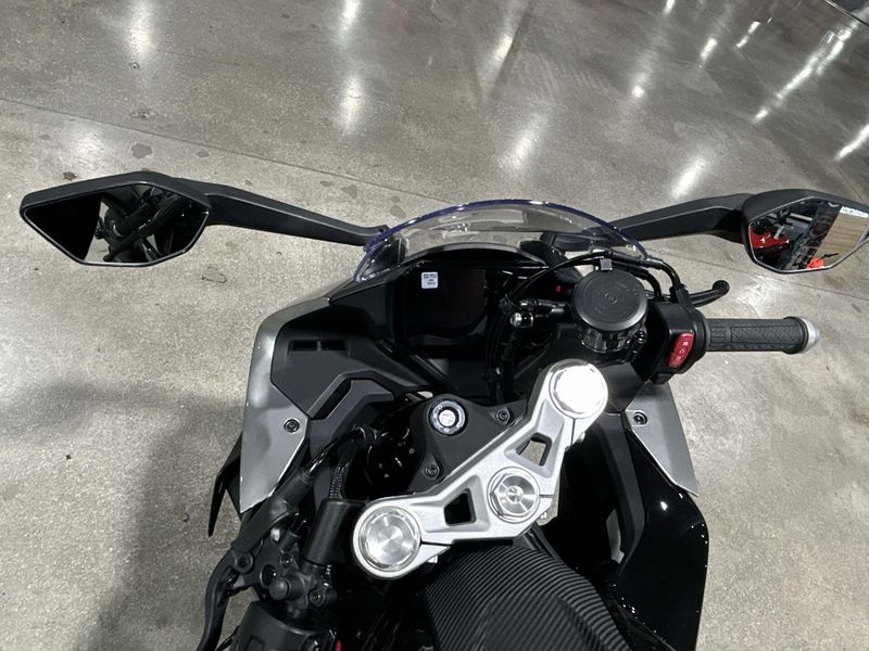 2025 CFMOTO 450SS Image 22