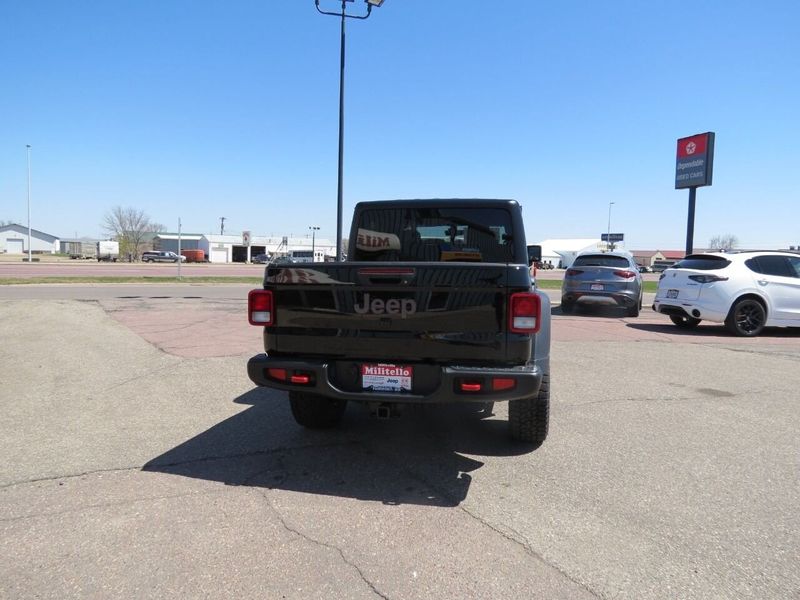 2023 Jeep Gladiator Rubicon 4x4Image 5