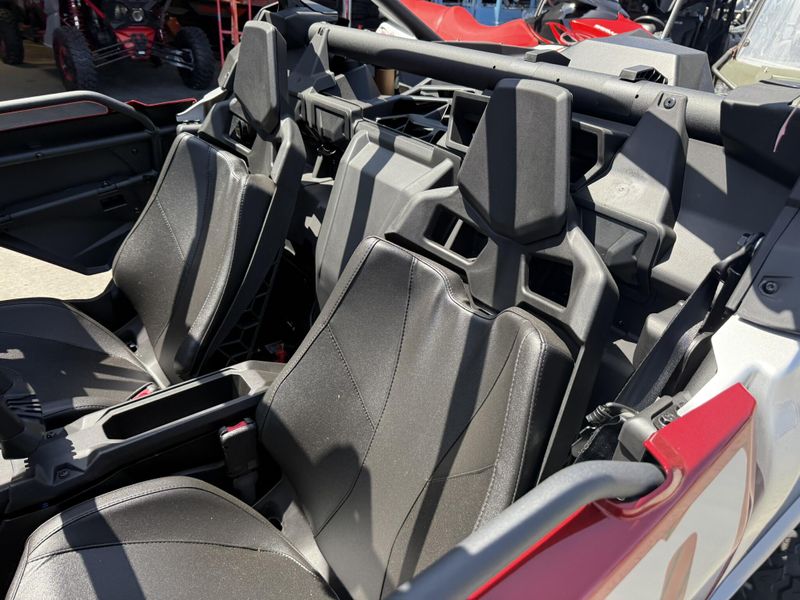2025 Can-Am MAVERICK X3 MAX RS TURBO Image 4