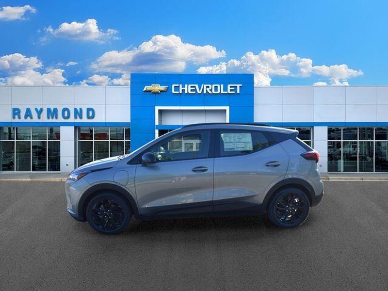 New 2027 Chevrolet Bolt EV RSImage 7