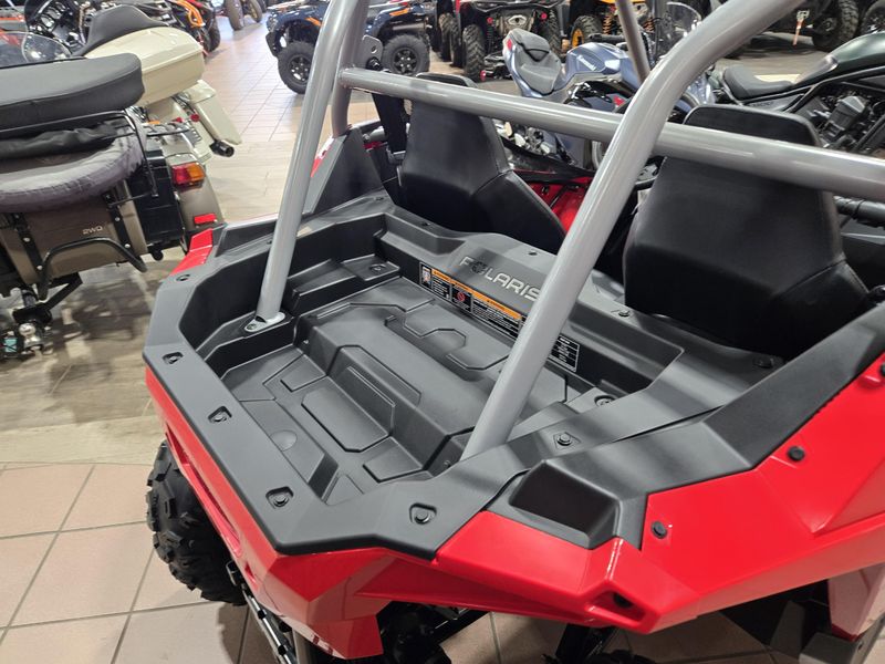 NEW 2026 POLARIS RZR 200 EFI Image 13