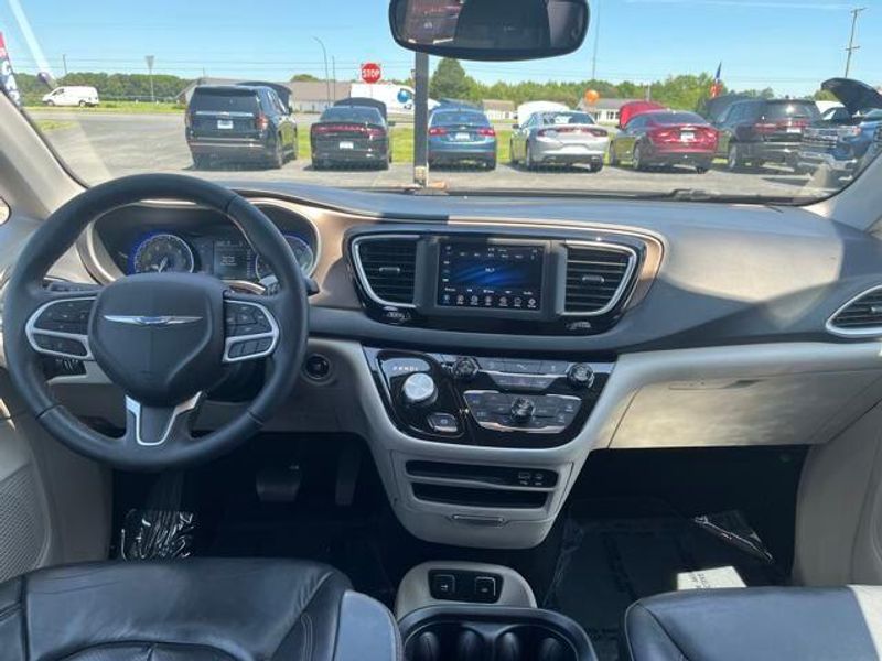 2018 Chrysler Pacifica Touring L