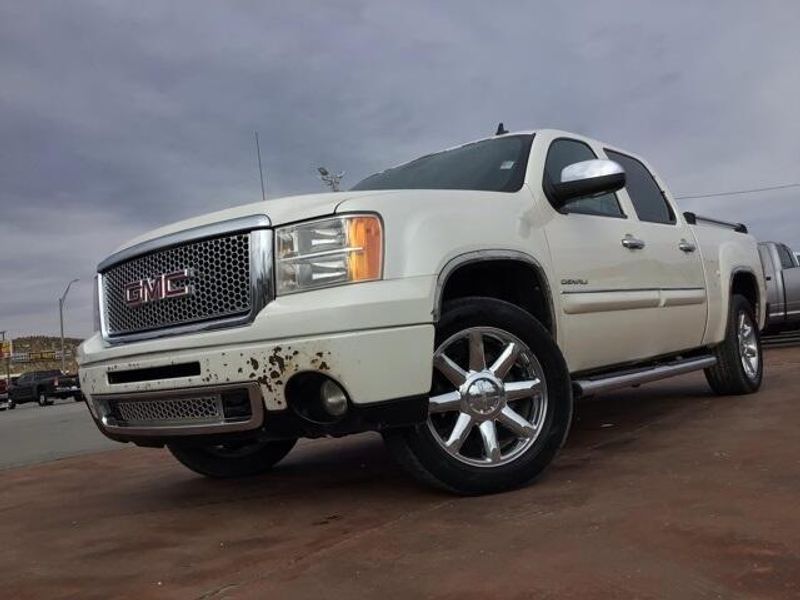 2011 GMC Sierra 1500 DenaliImage 25