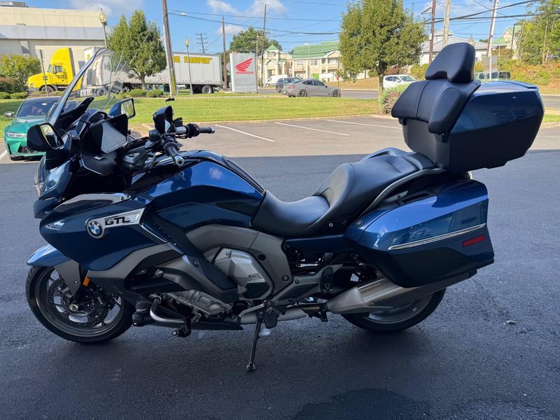 2022 BMW K 1600 GTLImage 2