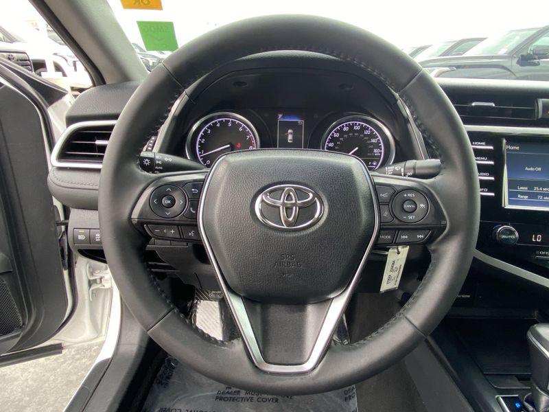2018 Toyota Camry SEImage 25