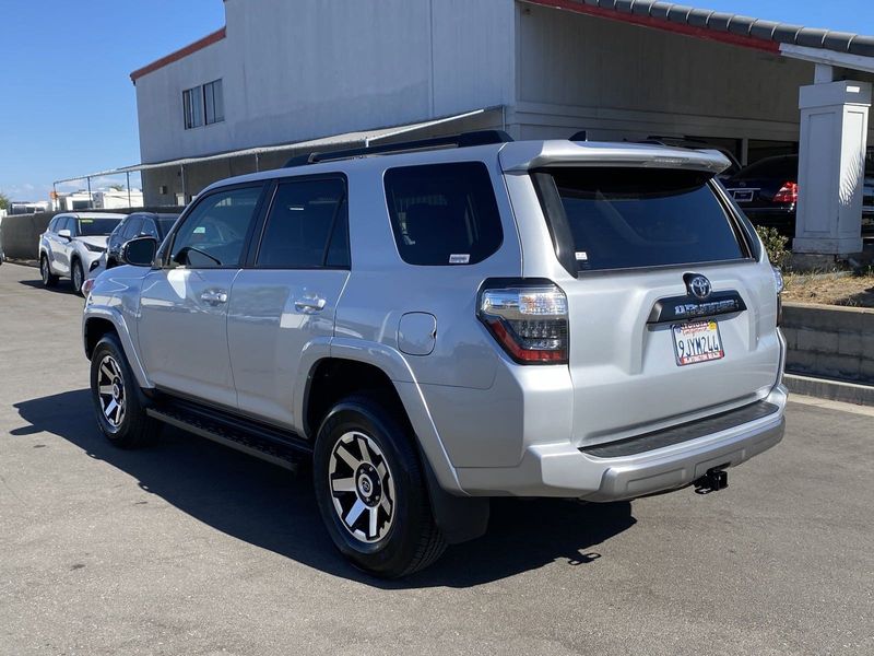 2023 Toyota 4Runner TRD Off-Road PremiumImage 6