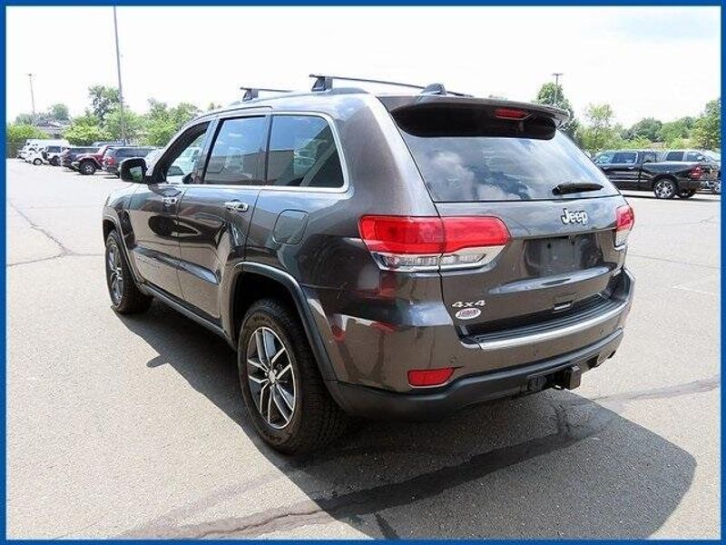 Used 2018 Jeep Grand Cherokee LimitedImage 5