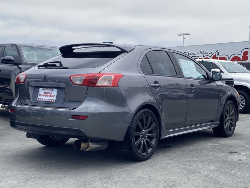 2010 Mitsubishi Lancer GTSImage 3