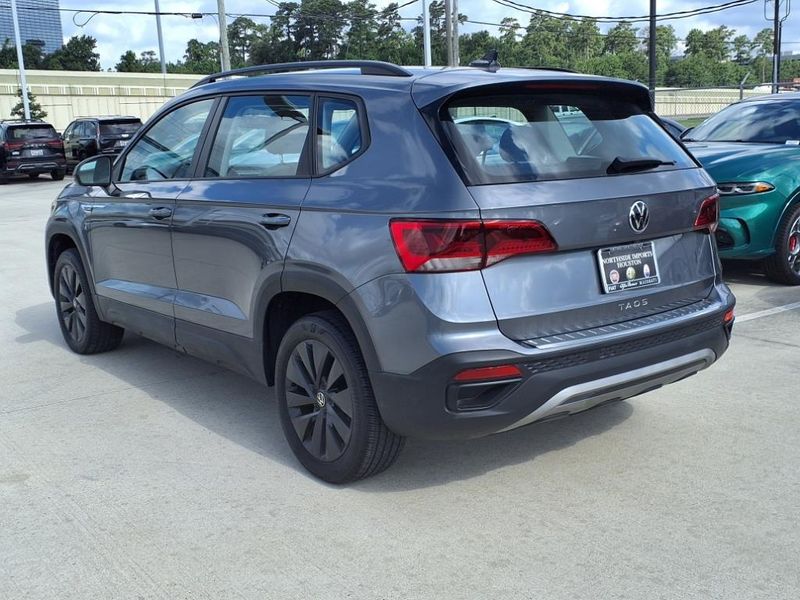 2022 Volkswagen Taos 1.5T SImage 2