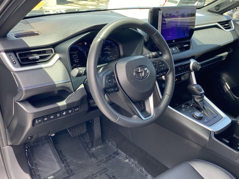 2024 Toyota RAV4 XSEImage 17