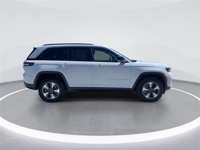 2024 Jeep Grand Cherokee 4xeImage 9