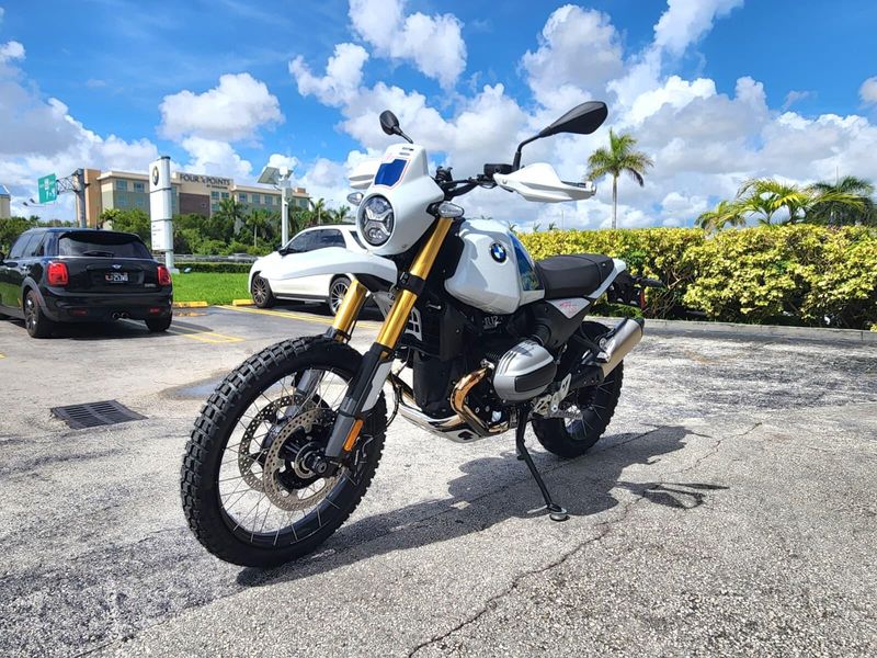 2026 BMW R 12 G/SImage 3