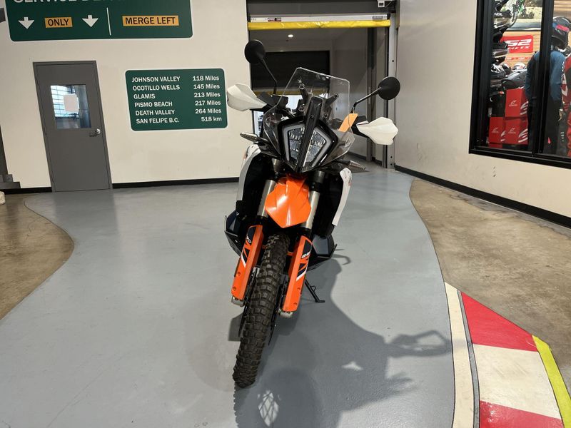2023 KTM 890 Adventure R 890 R Image 15