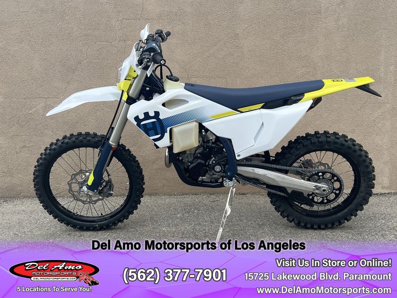 2024 HUSQVARNA FE 350S  in a WHITE exterior color. Del Amo Motorsports of Los Angeles (562) 262-9181 delamomotorsports.com 