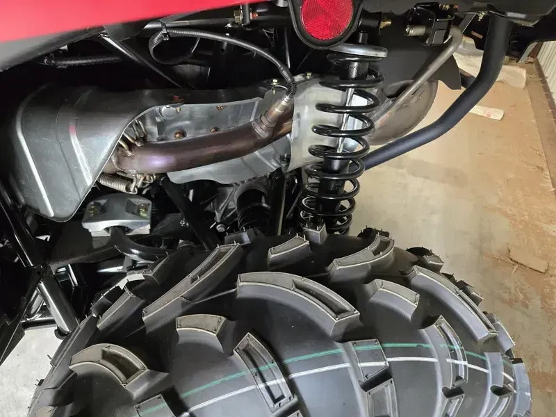 New 2025 Can-Am OUTLANDER 500 LEGION RED Image 9