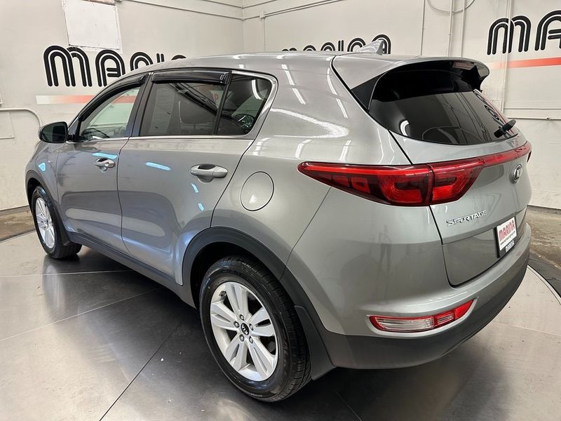 2019 Kia Sportage LXImage 12