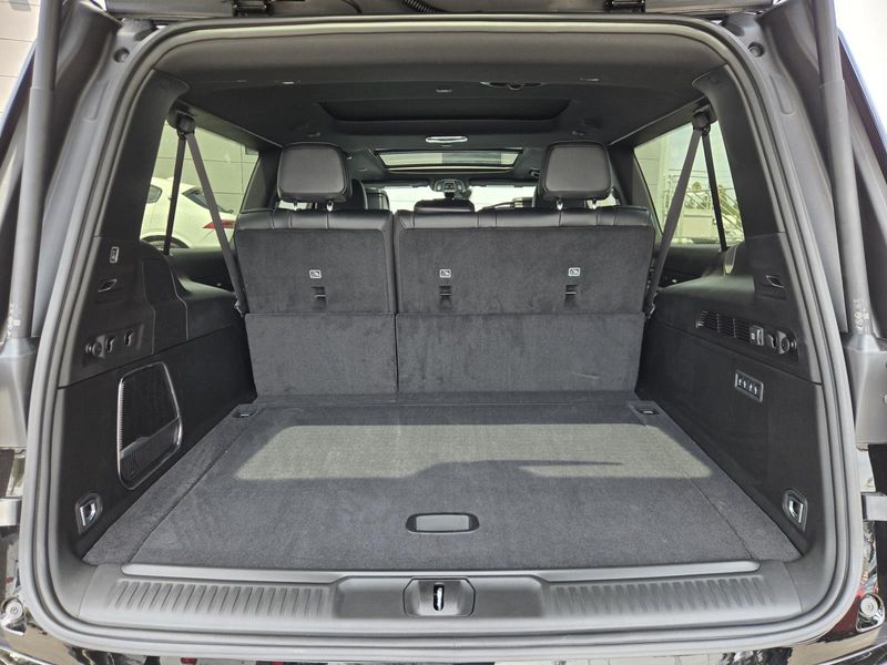 2026 Jeep Grand Wagoneer L Grand Wagoneer L Limited Altitude 4x4