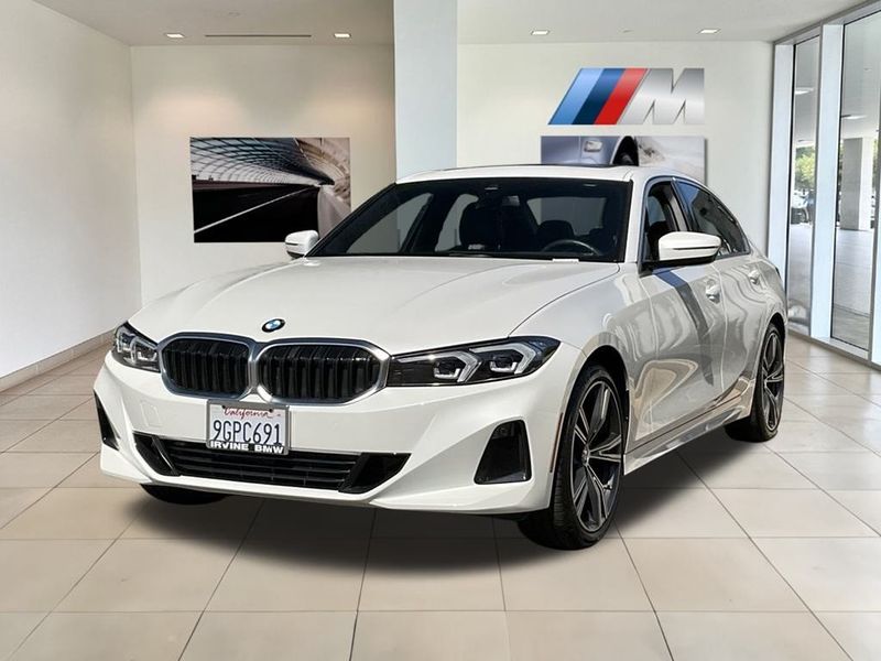 2024 BMW 3 Series 330iImage 4