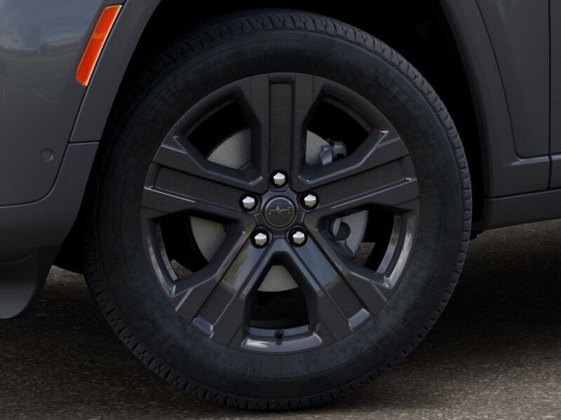 New 2027 Jeep Grand Cherokee Limited Reserve 4x4Image 34