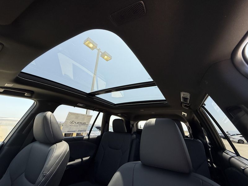 2025 LEXUS TX 350 PremiumImage 20