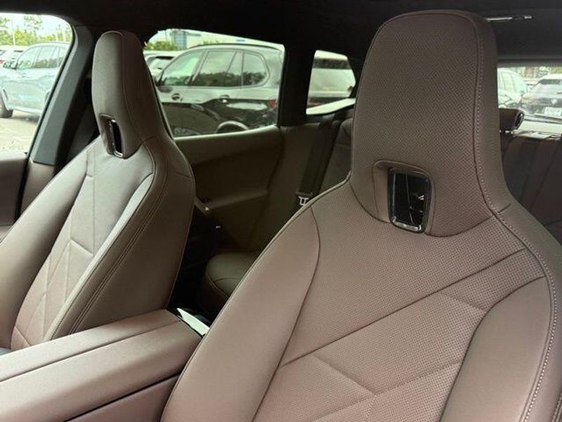 New 2026 BMW iX xDrive45Image 18