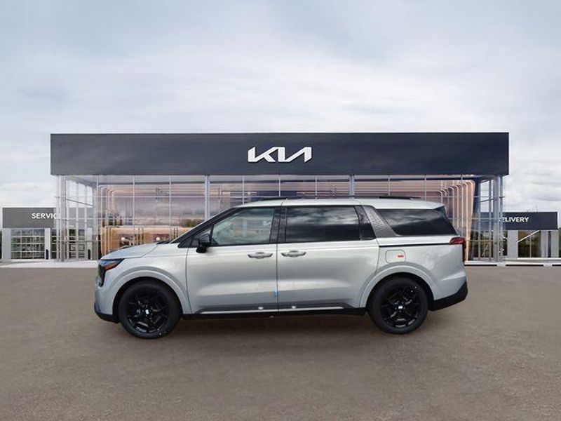 New 2026 Kia Carnival SX PrestigeImage 7