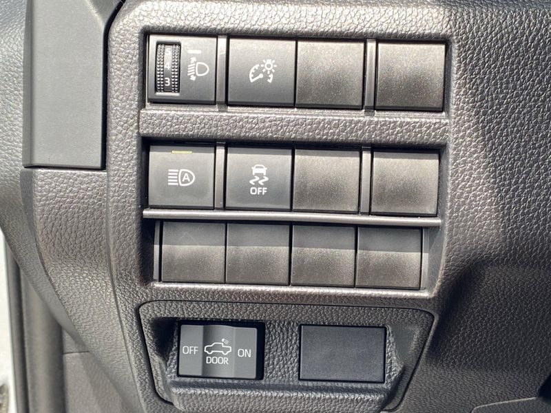 Used 2024 Toyota Tacoma SRImage 23