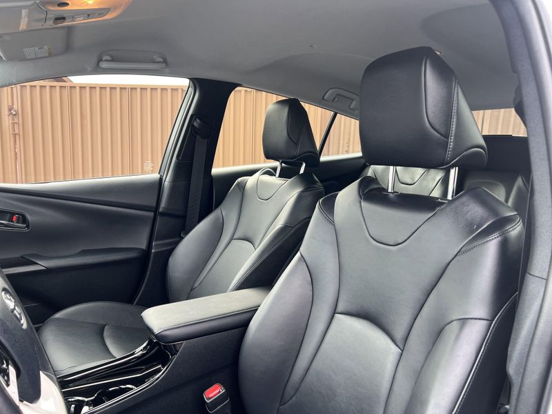 2019 Toyota Prius Prime PlusImage 7