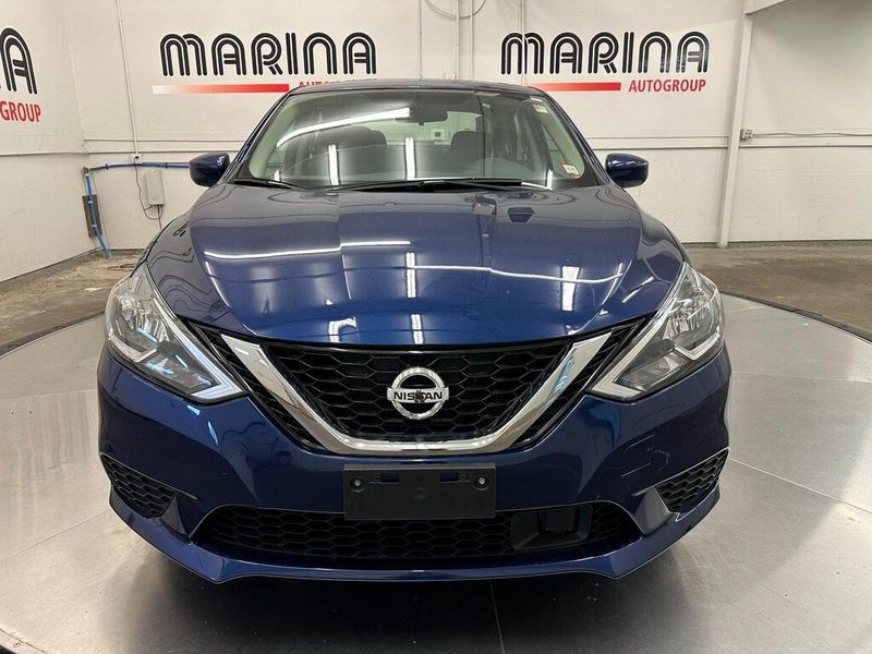 2019 Nissan Sentra SImage 9