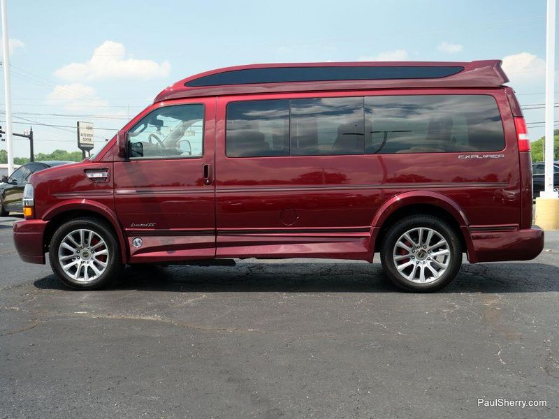 Used 2024 Chevrolet Express Cargo Image 8