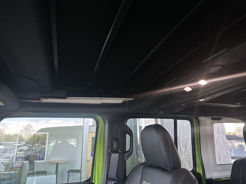 New 2025 Jeep Wrangler 4-door Rubicon 392Image 29