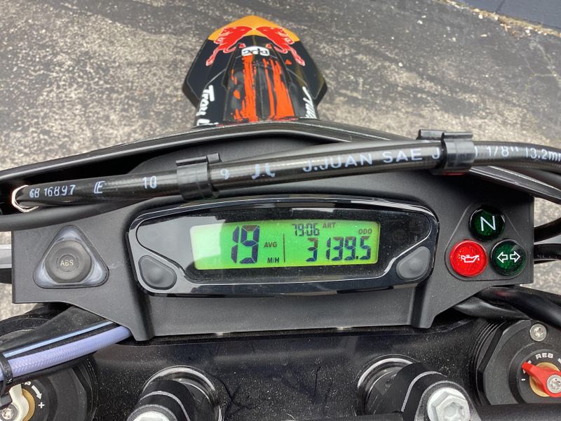 2020 KTM SMC 690 R 