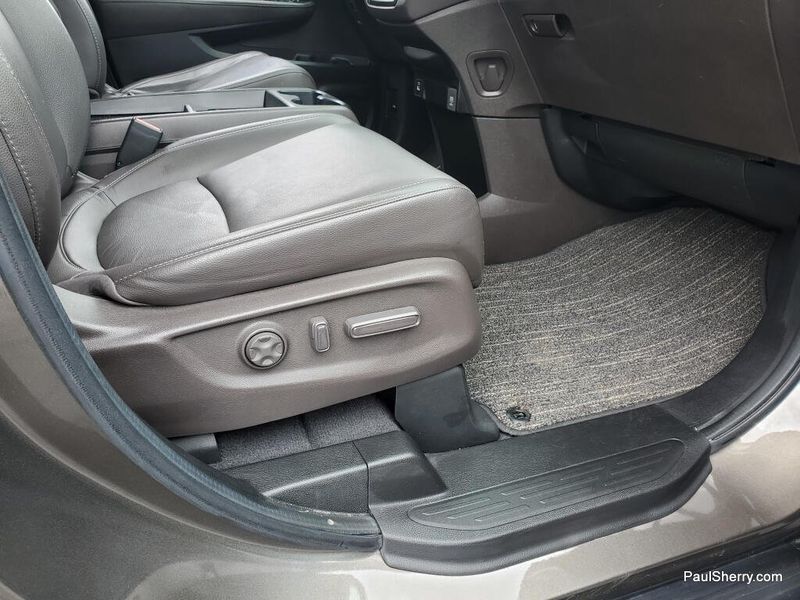 Used 2022 Honda Odyssey EX-L