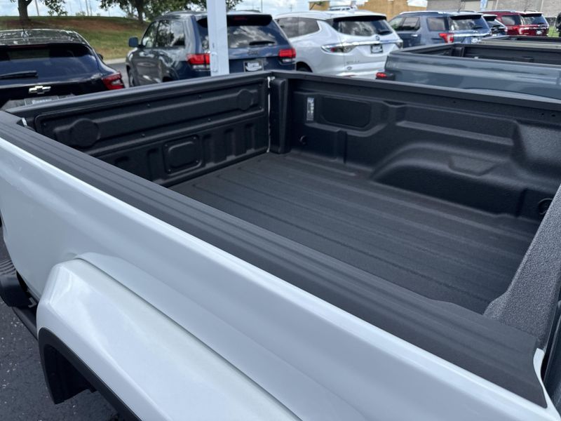 New 2025 Jeep Gladiator Rubicon X 4x4Image 7
