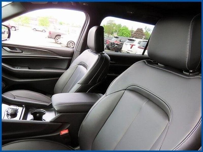 2025 Jeep Grand Cherokee L LimitedImage 14