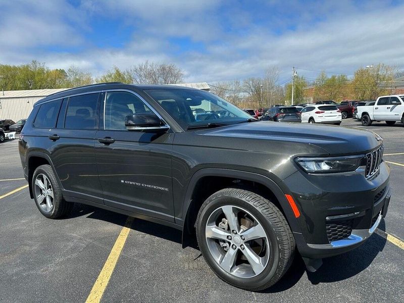 2021 Jeep Grand Cherokee L LimitedImage 1