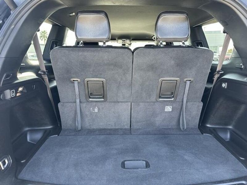 Used 2024 Jeep Grand Cherokee L AltitudeImage 14